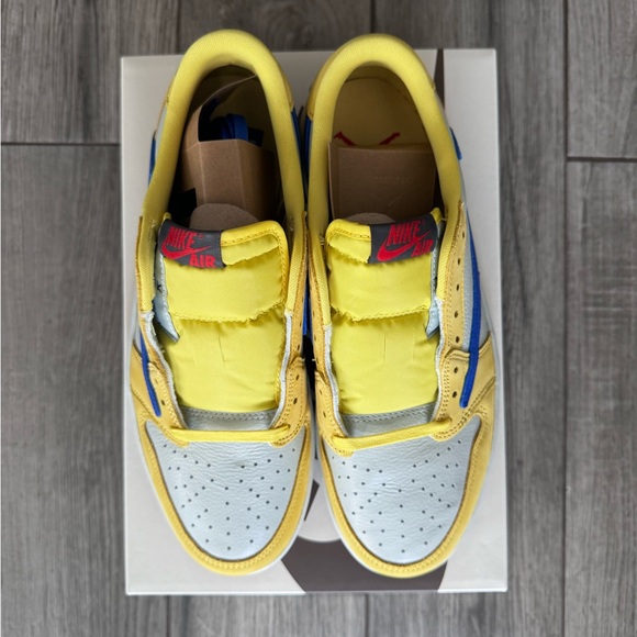 Women’s Travis Scott Air Jordan 1 Low OG SP NEW IN BOX!! - Picture 3 of 7